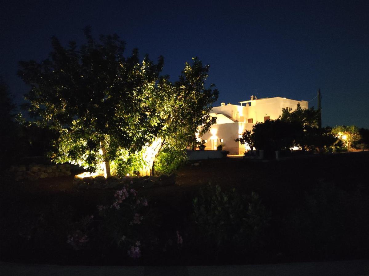 Residenza "I Tre Carrubi " Villa Фазано Екстериор снимка