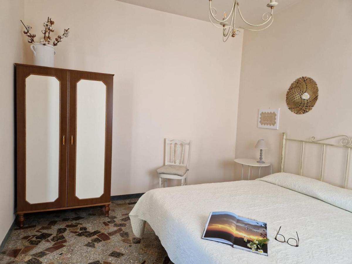 Residenza "I Tre Carrubi " Villa Фазано Екстериор снимка